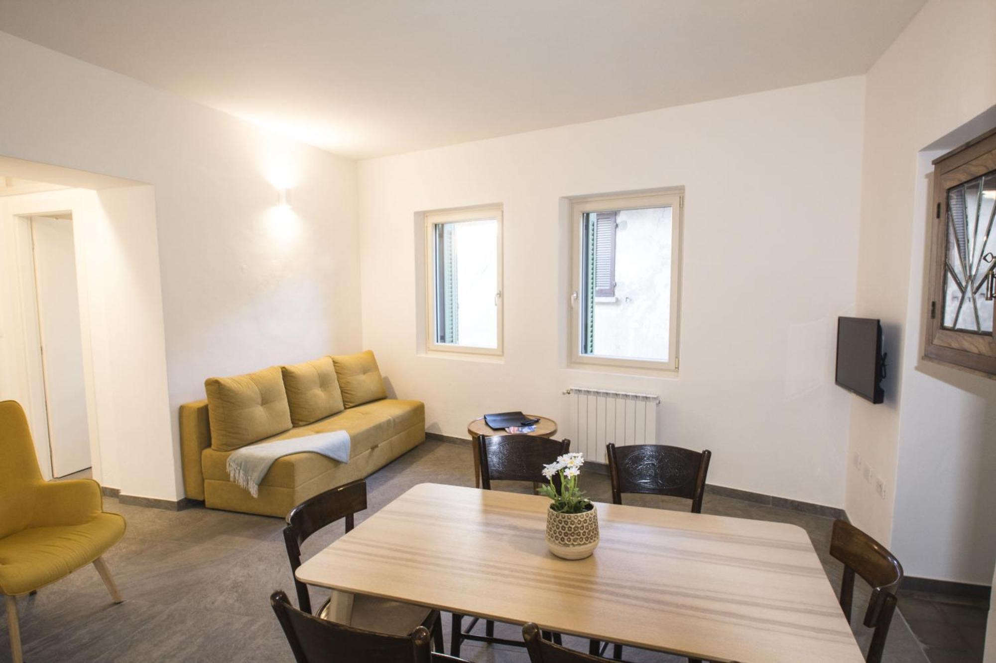 Casa Lea Apartman Castelveccana Kültér fotó