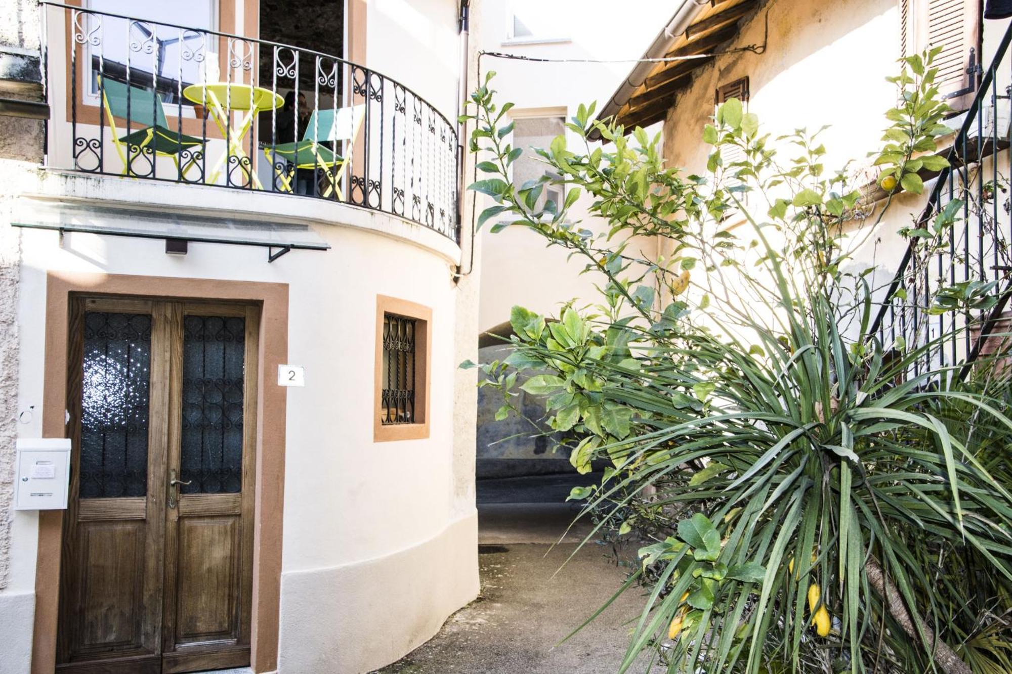 Casa Lea Apartman Castelveccana Kültér fotó